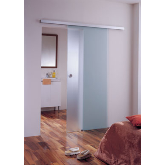 Dorma Agile 50 etsatulla maitolasilla