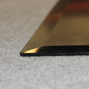 takan eduslasi fasettihionnalla takan eduslasi fasettihionnalla