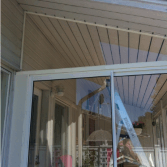 Vinot terassin ylälasit