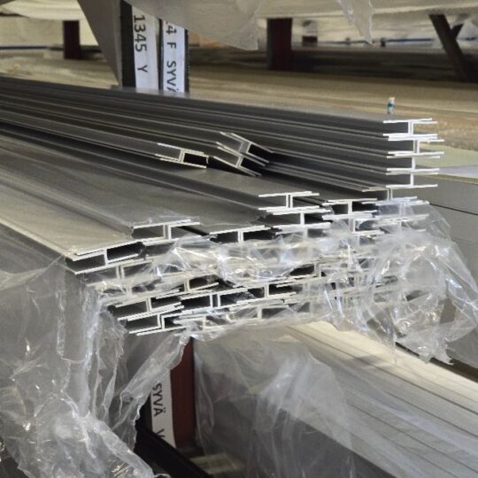 KAIDEPROFIILIT, Y ja H