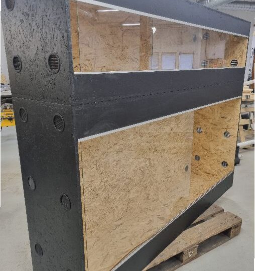 Liukuovet terraarioon (kahdella lasilla)