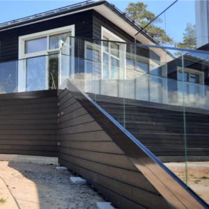 Mikä on ero laminoidulla ja karkaistulla lasilla?