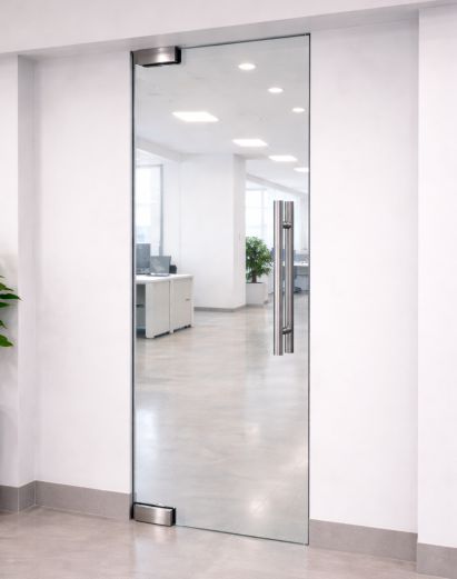 Lasinen sisäovi 10 mm – kirkas karkaistu turvalasi